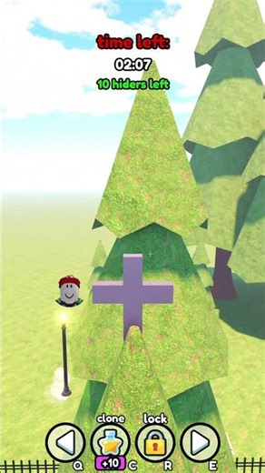 And I hide again... #robloxedit #gaming #shorts