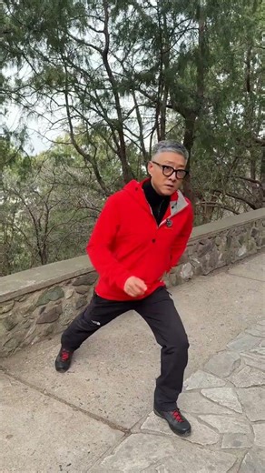 Boost Leg Strength for Seniors: Easy Movements to Try