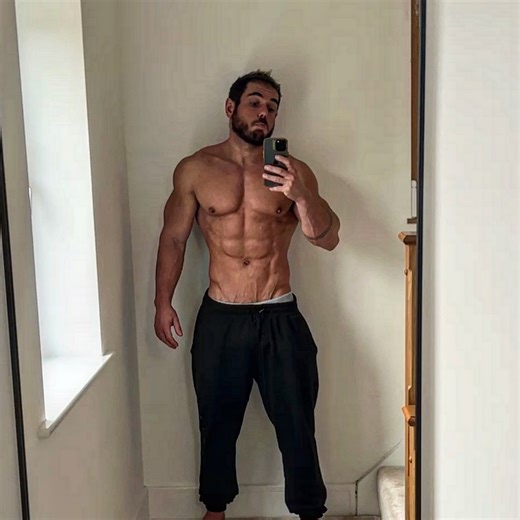 Ross Edgley | Reverse body transformation after swimming 1,000 miles in 112 days at sea! NEW BOOK (available to pre order: link in bio) details body... | Instagram