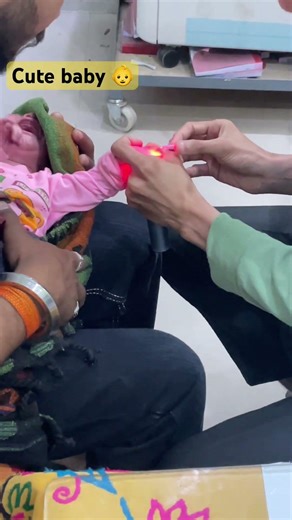 Chhote bache ka sample lete hmare lab technician ji 👍 #motivation #ihavethisthingwithplants