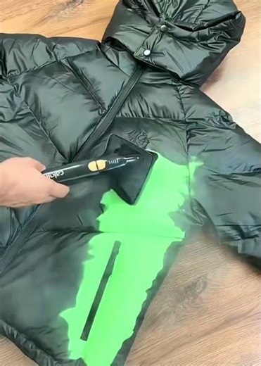 Double Color Change Thermochromic Pigment Powder Using On Fabric Temperature Sensitive Powder.