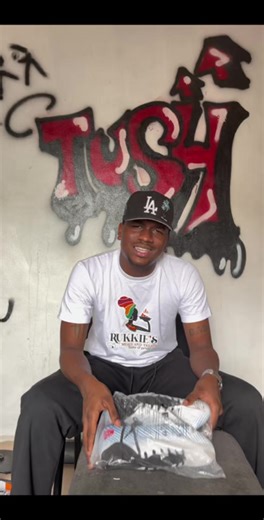 Get the Samsung Galaxy A35 for ₦9,999 on @Temu just use my promo code : kcx2522 With qualifying orders on the promotion page. In-app activity. T&C’s apply. Prices excludes tax and levies #Ad #Advertisement #Sponsored