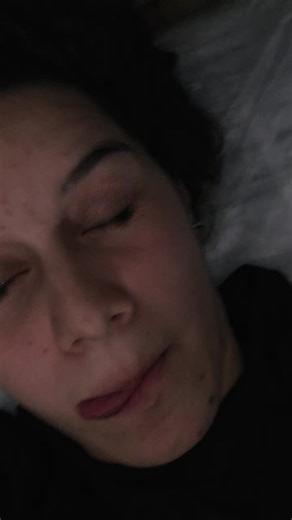 Os vídeos de Heloise Vitória (@heloisevitoria64) com som original - i love loves song - pl77edits