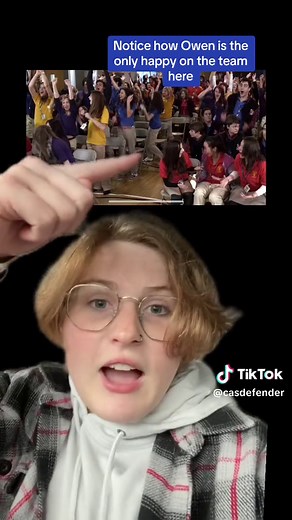 As someone who went to a school with uniforms for a long time, I just know this sucked so bad for some people #degrassi #degrassinextgeneration #degrassitng #degrassithenextgeneration #icehounds #snakesimpson #mrsimpson #archibaldsimpson #archiesimpson #drewtorres #clareedwards #allibhandari #biancadesousa #owenmilligan #greenscreen #eligoldsworthy #adamtorres