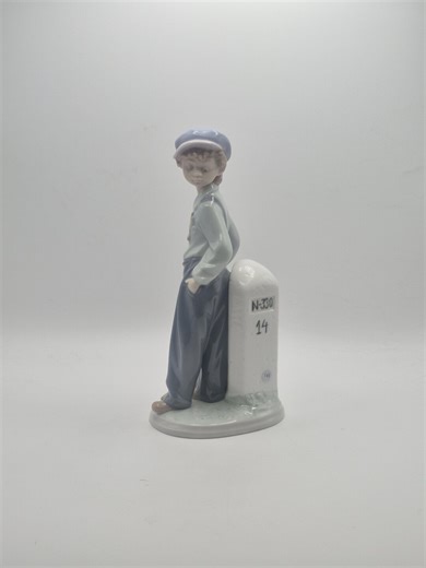 Lladró “the Wanderer” Porcelain Figurine No. 5400, Spain, 1986 - Etsy Canada