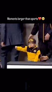 3.9M views · 10K reactions | Follow @iconic_sports__moments for more such content . . . . #iconicsportsmoments #hockey #hockeylife #emotional #respect #sports #sport #trending #reels #sportmotivation #sportsmoments #sportsedits | Iconic Sports Moments | Facebook