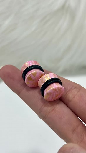 Rose Quartz Glitter Double Flare Plugs for Stretched Ears