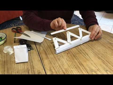Maquette de pont en papier