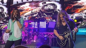 JEFF KEITH Explains Why TESLA Decided To Perform New Single 'Time To Rock' Live Before Song's Official Release