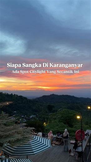 Tepi Langit on Instagram: "Siapa Sangka di Karanganyar Ada Spot Citylight yang Secantik Ini ✨ Dari atas sini, lampu kota kelihatan kayak taburan bintang 🌃 Angin sejuk, suasana tenang, pas banget buat ngobrol lama, ngopi santai, atau quality time. Jangan cuma disimpen di galeri, ajak orang favoritmu ke sini 💛 Enjoy The Sky in Style ———————————— 🕐 Open everyday 9 AM - 10 PM ☎ WA 0856470159189 / 085647015918 📍 Gero, Berjo, Ngargoyoso, Karanganyar Regency, Central Java 57793 #tepilangit #citylig