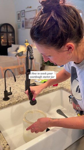 How to Wash Your Sourdough Starter Jar Effectively