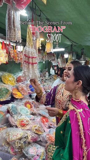 Ciel Digital Media | Marketing Agency on Instagram: "Jammu ki “Dogran” 😍 Dogran Series shoot for @weddingwowsbyankita At City Chowk 🤍 #jammudiaries #dogran #dogrisuits #dogriwear #dogritheme #jammustreets #heartofjammu #jammushoots"