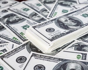 Funny money: Inmates called to pick up fake $100s by road