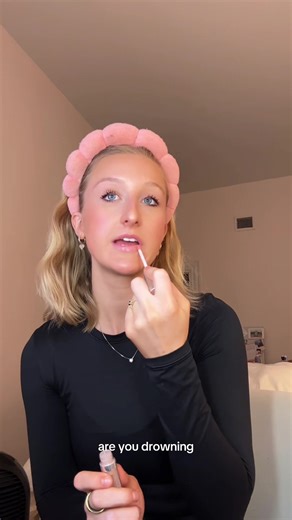 i love vlogs like this every once and a while! EDIT: just realized how messed up my captions are when i was listening to music 😍😍 #audiology #audiologystudent #doctorofaudiology #gradschool #aud