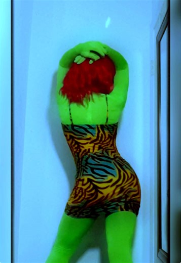 Date night with my first Earthling #aliens#aliensighting#florida#space#fyp #fypシ#viral#alientiktok#dance #storytime#iloveflorida#area51#explore#galaxy#aliensarecomming#wipemedown#moonmagic#pinkhair #xenathealien#ufo#scarytiktok#paranormal#floridabeaches#bayvista#floridatouristseason#entergalactic#explorepage