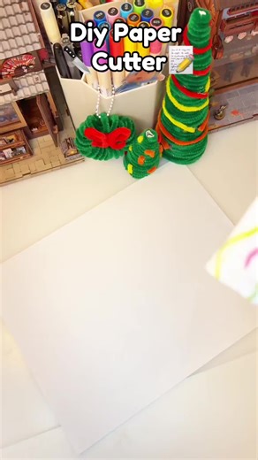 Cute Diy Paper￼ Cutter📝!? #diy #diycrafts #diypapercraft #crafts #cute ￼