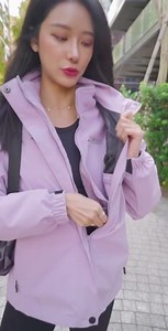 19K views · 231 reactions | 三種穿法一件抵六件 直擊All in ONE全方位衝鋒衣 女款淺紫 ⏩...