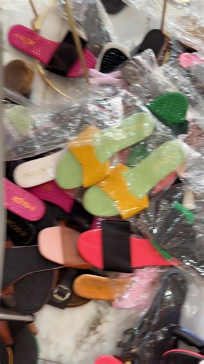 @Show room wakeur s Fallou