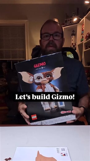brickd on Instagram: "Come along with me as we build the new @lego Gizmo set from the Gremlins! This was cute building figure that displays amazing and was a quick build! You can build him sitting down or standing up! #lego #legoafol #legocommunity #legofun #legoset #legocollector #gizmo #gremlins #legoreview"
