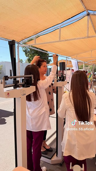 📣 El Centro Comunitario de Salud CBTIS 33 apoyando nuevamente la ¡Nueva jornada “Juntos Por Amor a San Luis”! En el marco de la estrategia nacional Atención a las Causas: San Luis Río Colorado por la Paz, impulsada por la presidenta Claudia Sheinbaum Pardo, este miércoles 20 de mayo estaremos acercando atención y programas a las familias sanluisinas. 🤝✨ 📍 Av. Pascual Ortiz Rubio entre Michoacán y Veracruz (Frente a Primaria Adolfo López Mateos) 🕘 9:00 am a 1:00 pm Siguiendo la instrucción de