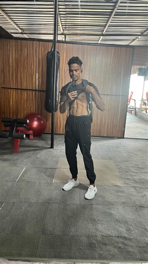 Nilesh Jadhav 🧿 on Instagram: "🙌🏻 Follow for more #gymmotivation #ishk#1millionviews#trendingréels#fitness"