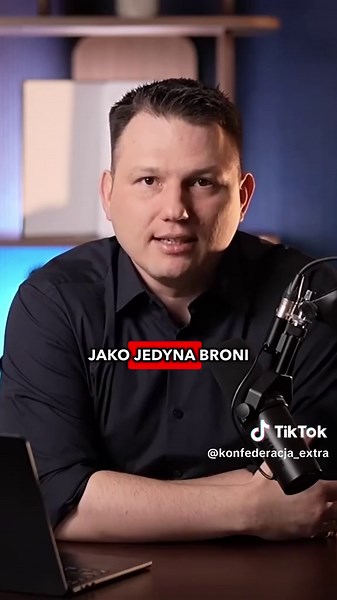 @Sławomir Mentzen: PO-PiS, Lewica, Hołownia — była Hołownia — wszyscy Razem, PSL, podnieśli rękę za tym, żeby przeglądać wasze wiadomości! #konfederacja #slawomirmentzen #mentzengrilluje #safe #zdrada