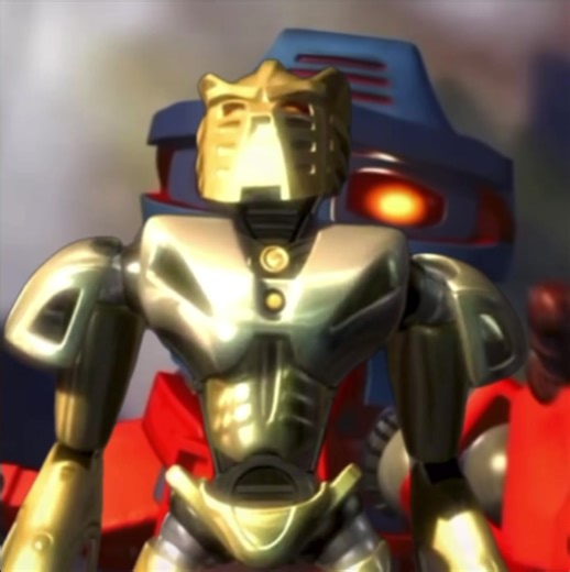 Takanuva vs. Lloyd: A Bionicle Ninja Showdown