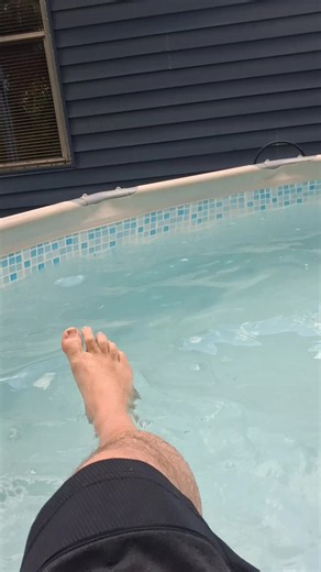 Fun, fun, fun in the Wisco Sun ☀️ #summertime #wiscofun #pooltimefamilyfun