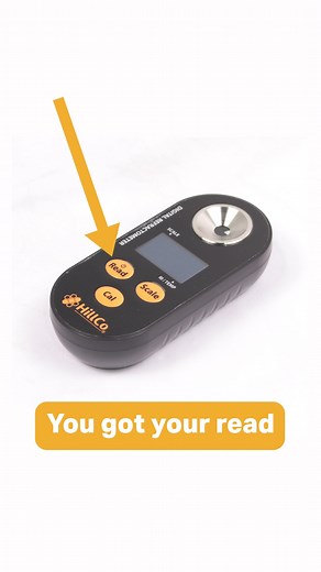 Meet the newest upgrade to your beekeeping toolkit: the all-new, improved HillCo Honey Refractometer! 🍯✨ John is back to walk you through this beautifully updated unit — one of the best refractometers on the market and easily the most affordable in its class. This little powerhouse comes in a protective velvet-lined case, runs on simple AAA batteries, and is built for effortless, accurate moisture readings. Just add a dab of honey, hit READ, and boom — instant moisture, Brix, and sugar content.