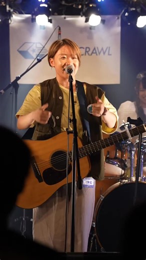 永愛(えな) on Instagram: "永愛 3rd ONEMAN LIVE 『SUNNY DAY』 路上からアリーナへ 〜第３章〜 【日程】 2026年5月10日（日） 【会場】 横浜 mint hall 神奈川県横浜市西区南幸2-1-22 相鉄ムービル3F （横浜駅西口より徒歩5分） 【時間】 開場 11:30 / 開演 12:00 【チケット】 ・一般：3,500円 ・学生：2,000円 ・VIP：10,000円（限定20名） ※特典：優先入場、限定グッズ 【出演】 永愛 ※フルバンド編成でのライブとなります 【入場順】 ① VIP → ② 手売り一般or学生→ ③ オンライン一般 ※整理番号順でのご案内となります。 #シンガーソングライター #頑張った #作詞作曲"