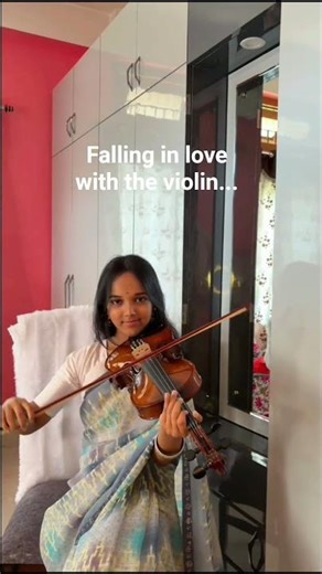 Still learning...Violin Cover:- Piyu bole #violin #cover #traditional #youtubeshorts #youtube