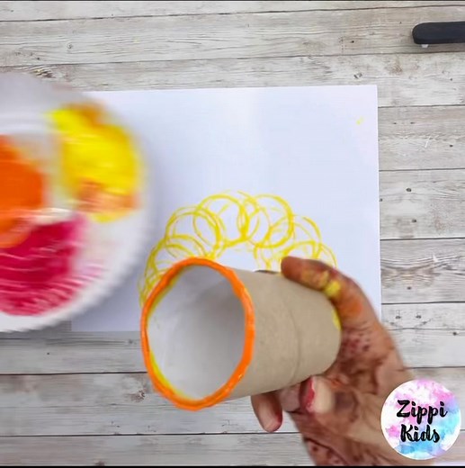 25K views · 76 reactions | Toilet roll stamped turkey craft for Thanksgiving 旅 旅旅 | Zippi Kids Corner | Facebook