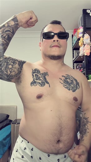 spongebob 3rd try 🫣 #bear #bears #chubby #dadbod #fyp