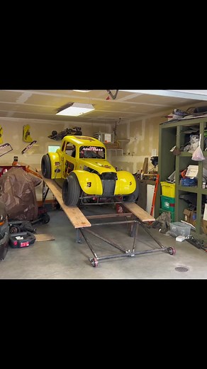Innovative Car Lift Fabrication Project