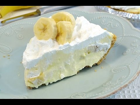 Banana Cream Pie Recipe - Banana Pudding Pie | RadaCutlery.com