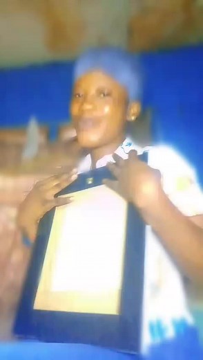 funny white (@neeyah0416)’s videos with original sound - OYETOLA ELEMOSHO