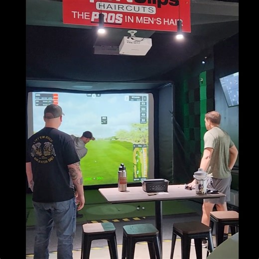 𝐒𝐭𝐨𝐩 𝐫𝐚𝐜𝐢𝐧𝐠 𝐭𝐡𝐞 𝐬𝐮𝐧𝐬𝐞𝐭. 🌅 In the short days of winter, you can guarantee a full 18 holes in comfort at Next Level Golf, regardless of the fading light or freezing temps. 𝐘𝐨𝐮𝐫 𝐬𝐜𝐡𝐞𝐝𝐮𝐥𝐞, 𝐲𝐨𝐮𝐫 𝐠𝐨𝐥𝐟. Book your tee time today! 📞 940-244-GOLF (4653) | Next Level Golf