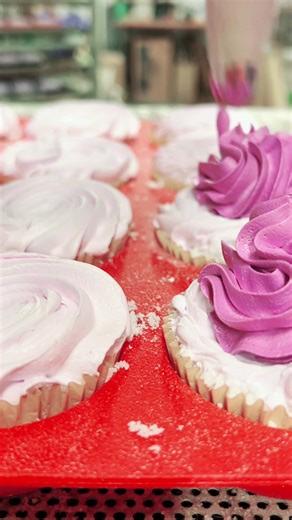 I’ve been icing cupcake bath bombs since 2006 🧁 🤣 Smaller batches now, but once in a blue moon I come back to this. Equal parts joy, memories, and love ♥️ @Sow The Magic #makerstory #smallbatch #bathbombmaker #handmadebusiness #creativejourneys