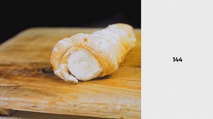 Puff Pastry Cream Horns