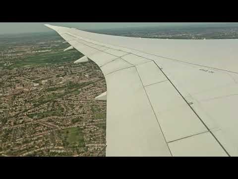 Boeing 787-9 British Airways Take off from London Heathrow, UK