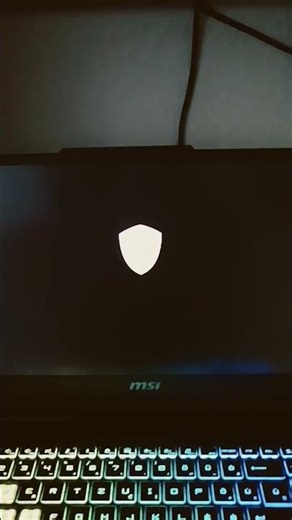 turning on my. gaming laptop Msi cyborg 15 a13udxk