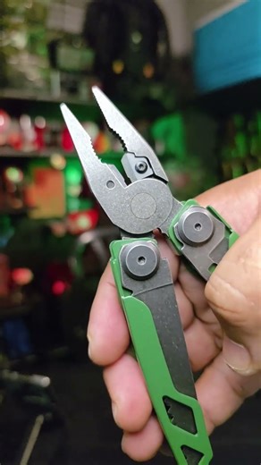10047 : Nextool Flaghsip Pro 16 in 1 Multitools 2