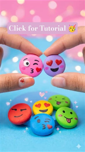 ✨ DIY Kawaii Emoji Charms: Easy Art! 🎨🌈 #shorts