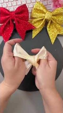 Now, the slow-motion tutorial of making a single-layer bow. You'll understand as soon as you see it