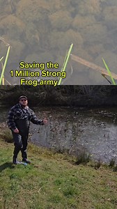 Saving 1 Million frogs down the bog Jamslaag #frogarmy #frogspawn #pond #offgridliving #farm | Field to Farm