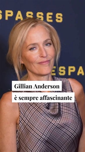 Com'è oggi Gillian Leigh Anderson, Dana Scully nella serie televisiva 𝑋-𝐹𝑖𝑙𝑒𝑠? Risposta: sempre affascinante. L'attrice americana, diventata famosa con la serie di fantascienza anni 90, oggi ha 57 anni. Tra i ruoli più recenti ricordiamo Jean Milburn nella serie di 𝑆𝑒𝑥 𝐸𝑑𝑢𝑐𝑎𝑡𝑖𝑜𝑛 e Margaret Thatcher nella quarta stagione di 𝑇ℎ𝑒 𝐶𝑟𝑜𝑤𝑛, entrambe targate Netflix. (📹Getty) | Di•Lei