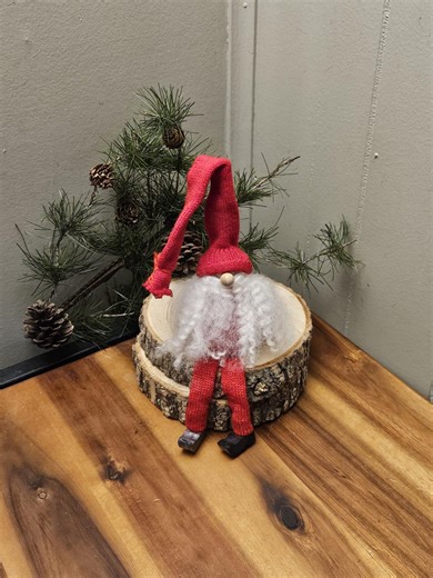 6” Tall Sitting Gnome - Vintage Handcrafted Wooden Swedish Scandinavian Nordic Folk Art Christmas, or Tomte Figurine - Made in Sweden - Etsy