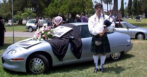 Chris Paine is making another sequel to 'Who Killed the Electric Car?'