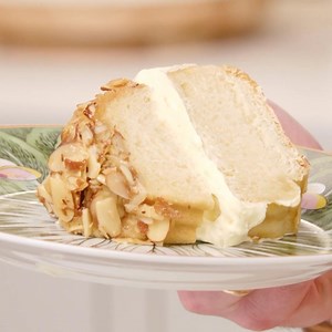 2.1K views · 15 shares | What’s better than baking? Baking with a community! Join our live classes every Monday night for expert demos, guest bakers, and baking tips. Reserve your spot today! | Bake from Scratch | Facebook