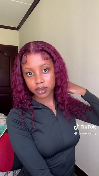 Wig Customisation 101: how to dye your wig. I dyed my wig from red to 99j/ burgundy using my customisation kit #hairdye #hairtoturial #howtodyeawig #99jwig #wigtok
